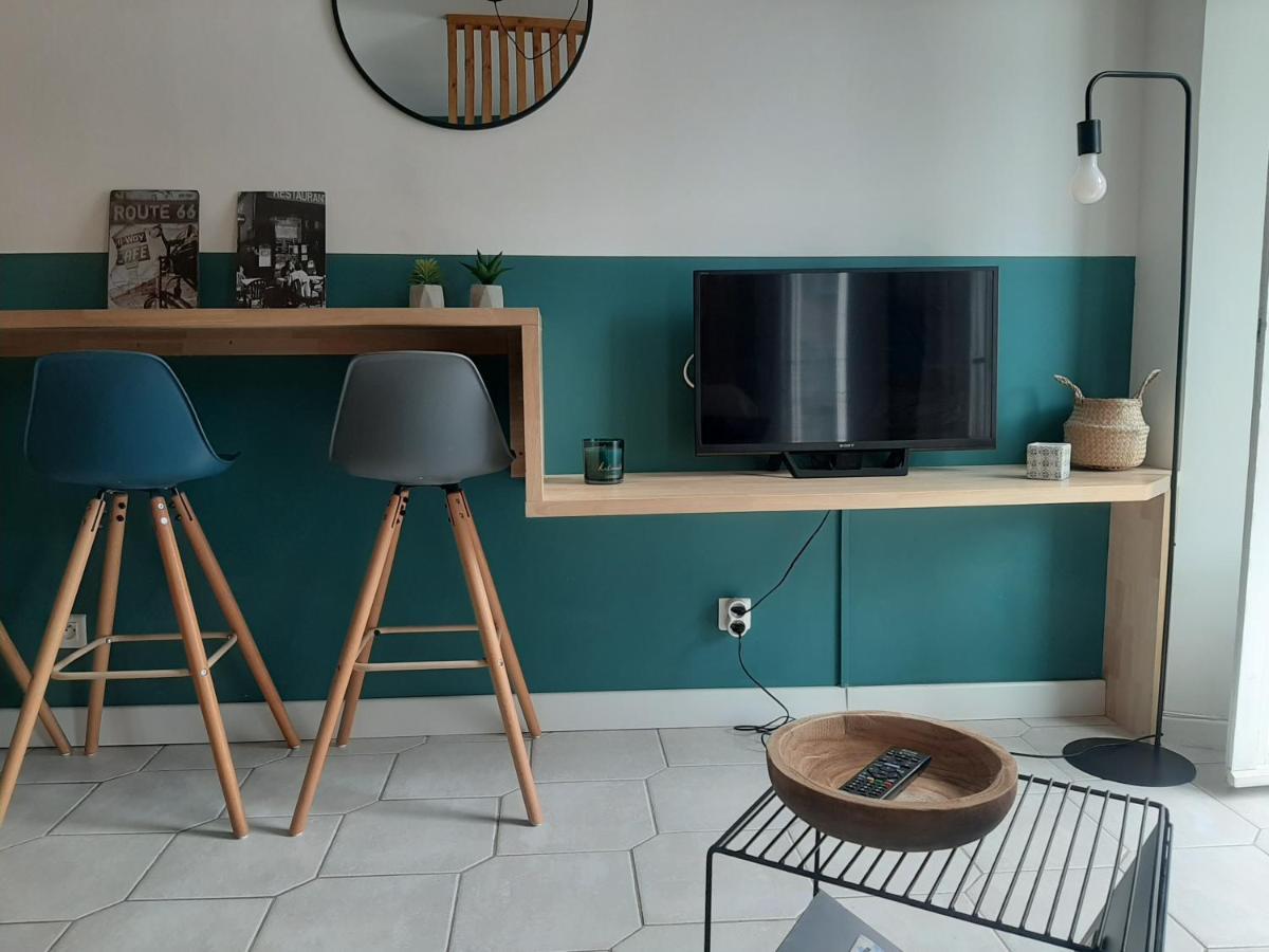 Beau Studio Avec Balcon Bagnères-de-Bigorre Exterior foto